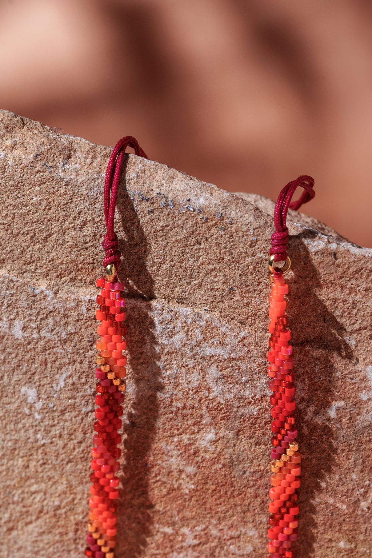 SANTA MARTA Choker Collar Ajustable en Rojo